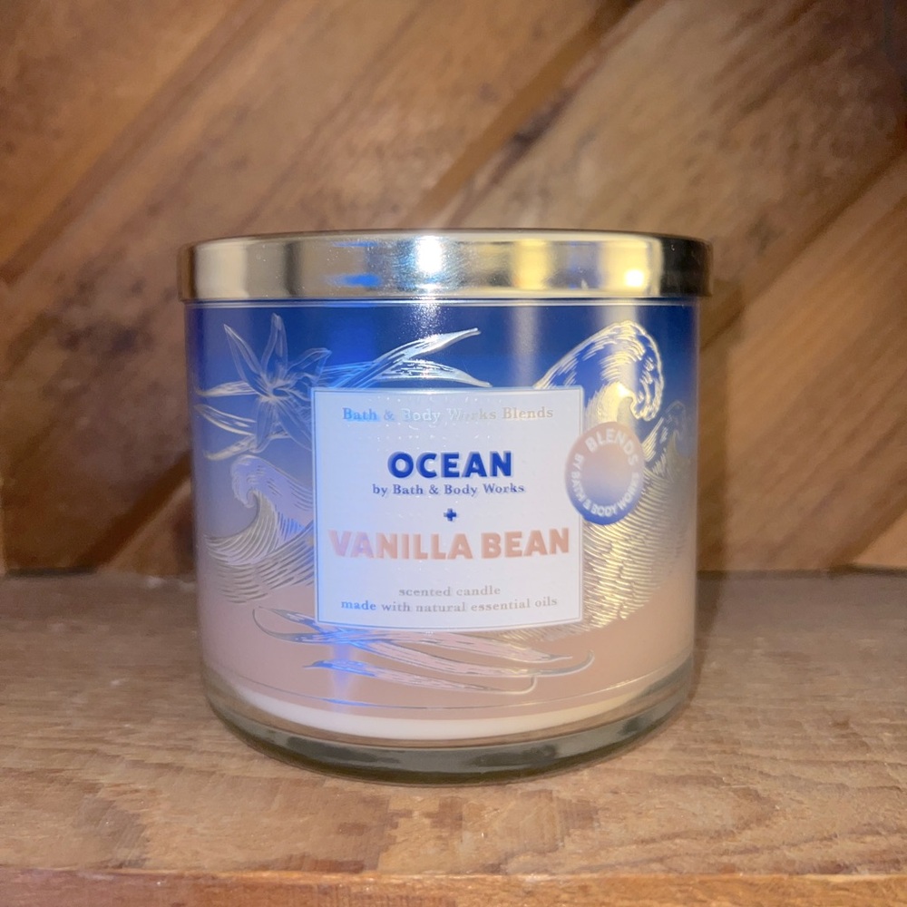 Bath and Body Works : Ocean and Vanilla Bean